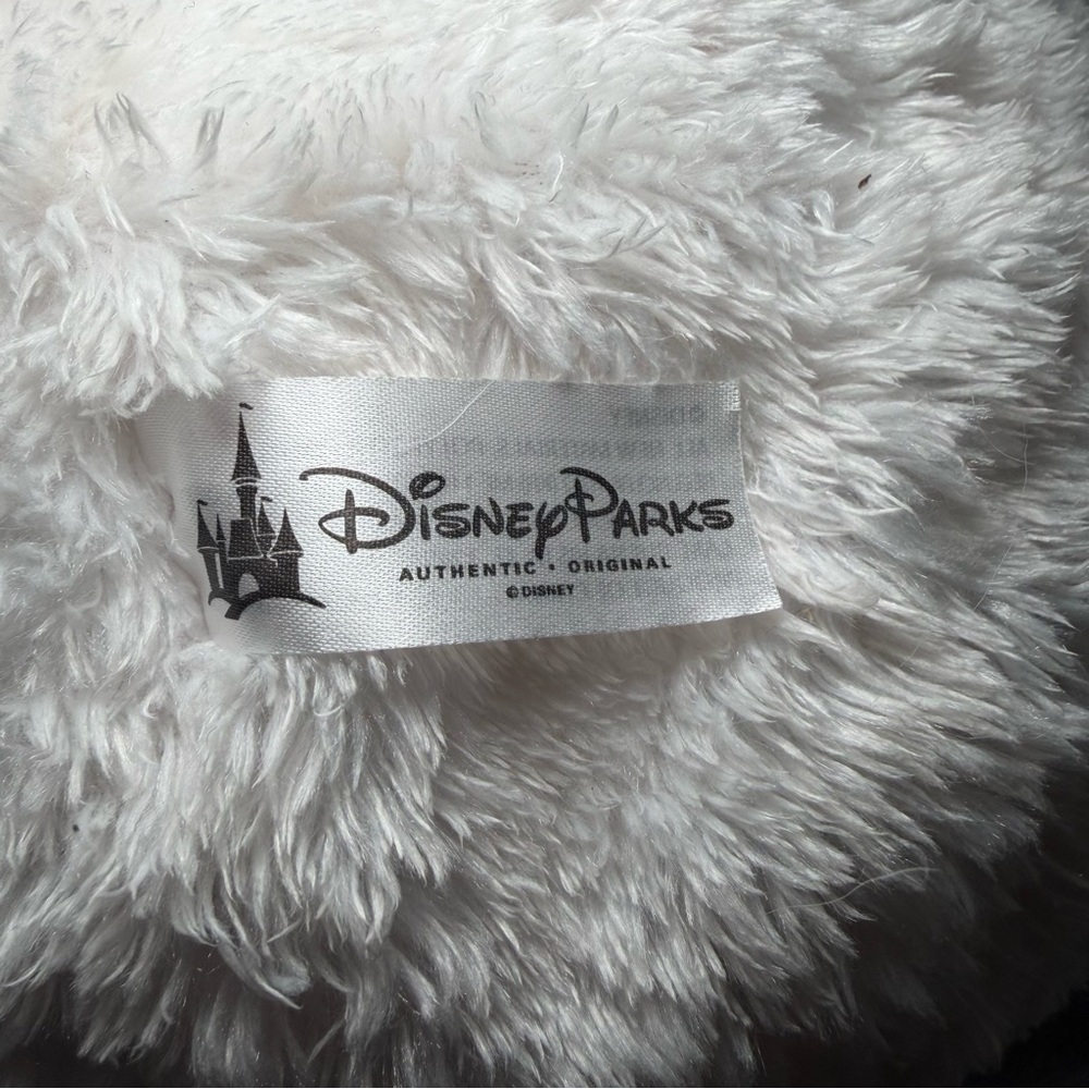 Disney Yeti Plush - Picture 7 of 7